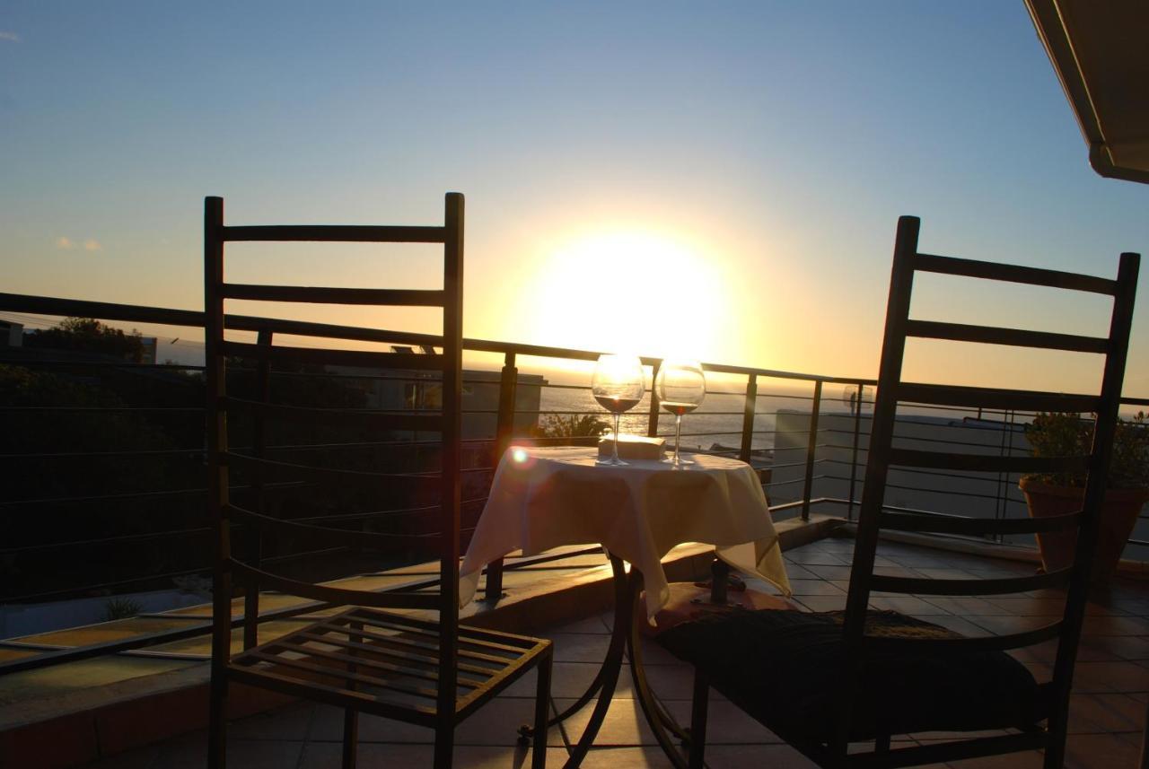 Surprise Guest house Cape Town