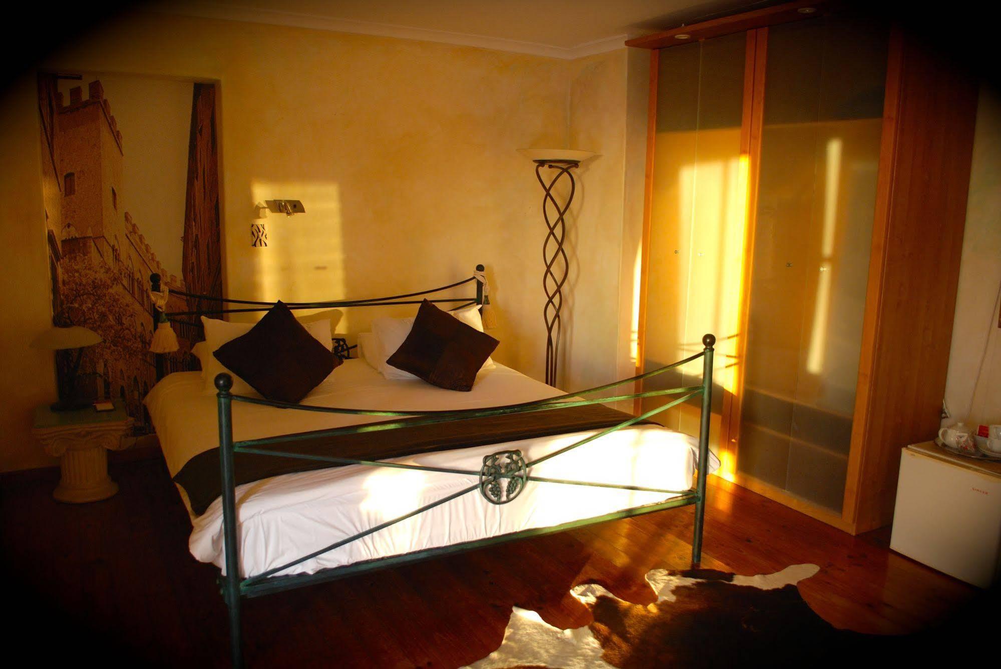 Guest house Surprise 4*